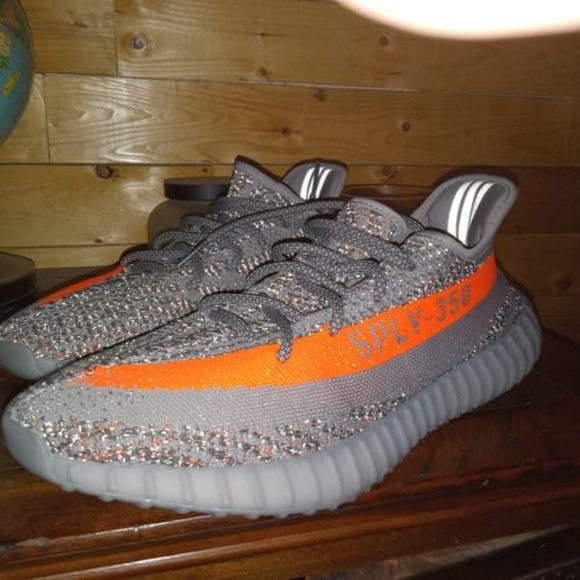 Beluga yeezy main image 4